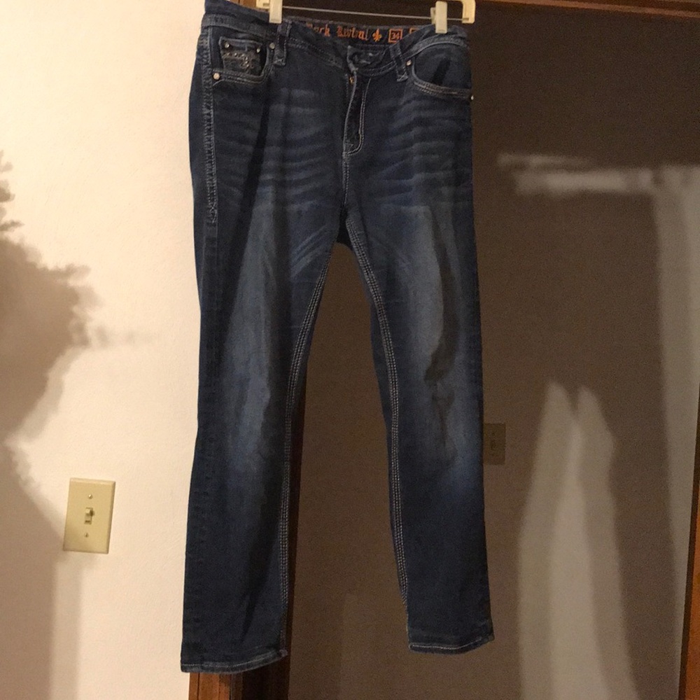 Women’s Rock Revival 34 Straight jeans